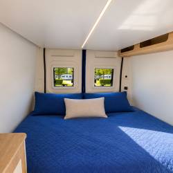 zona letto camper personalizzato 2 posti sotto