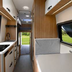 Accessori installati durante l'allestimento di un camper